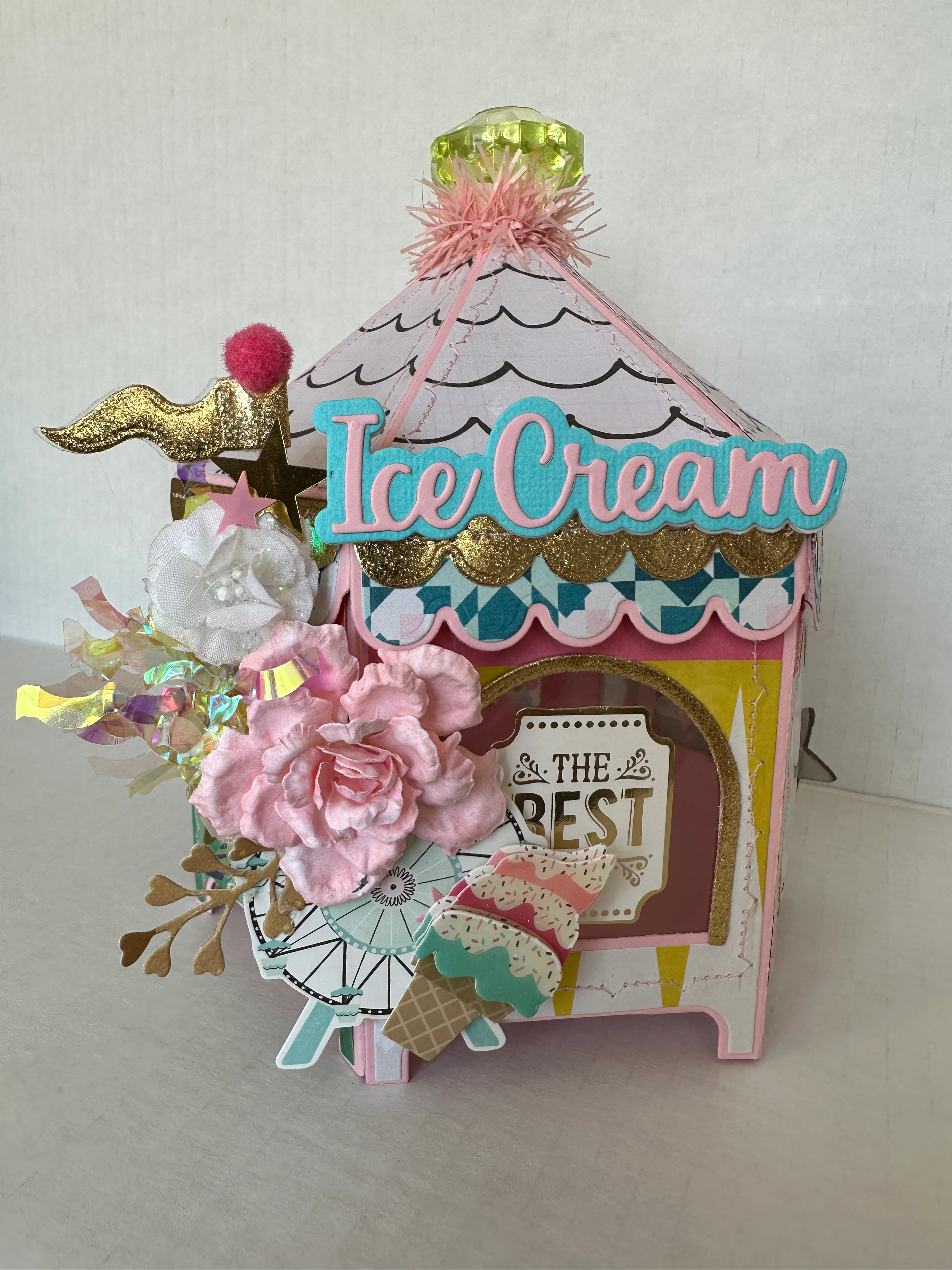 3D Carousel Gift Box - Image 17