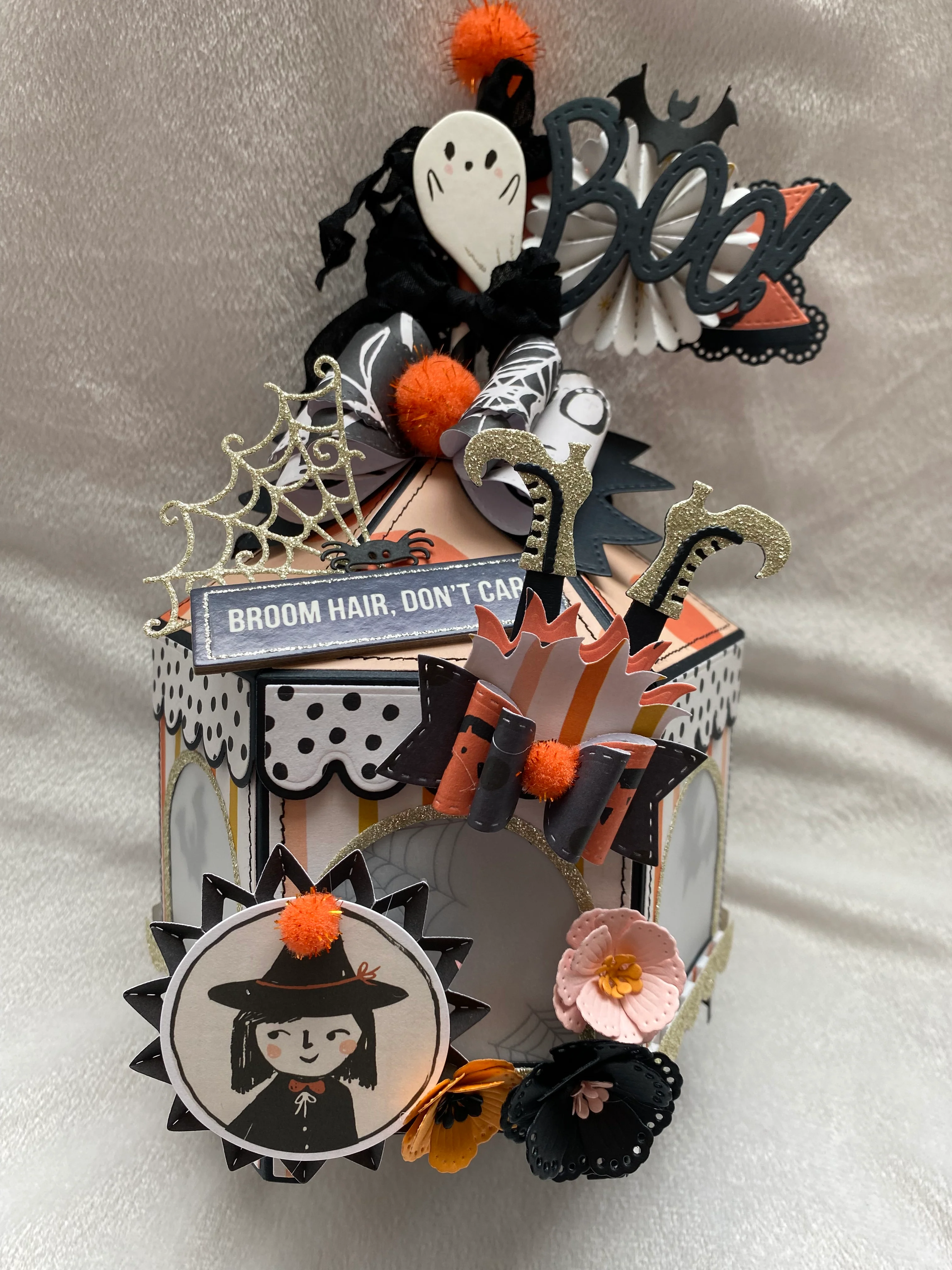 3D Carousel Gift Box - Image 22