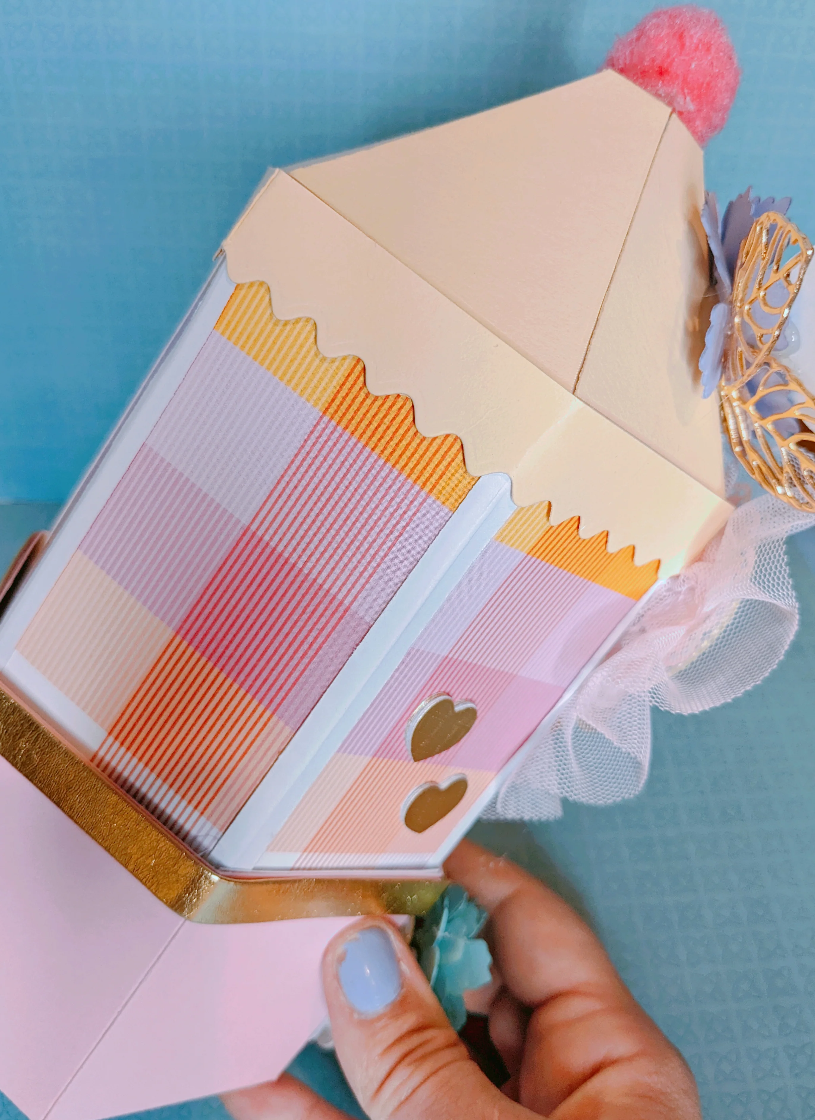 3D Crayon Gift Box - Image 14