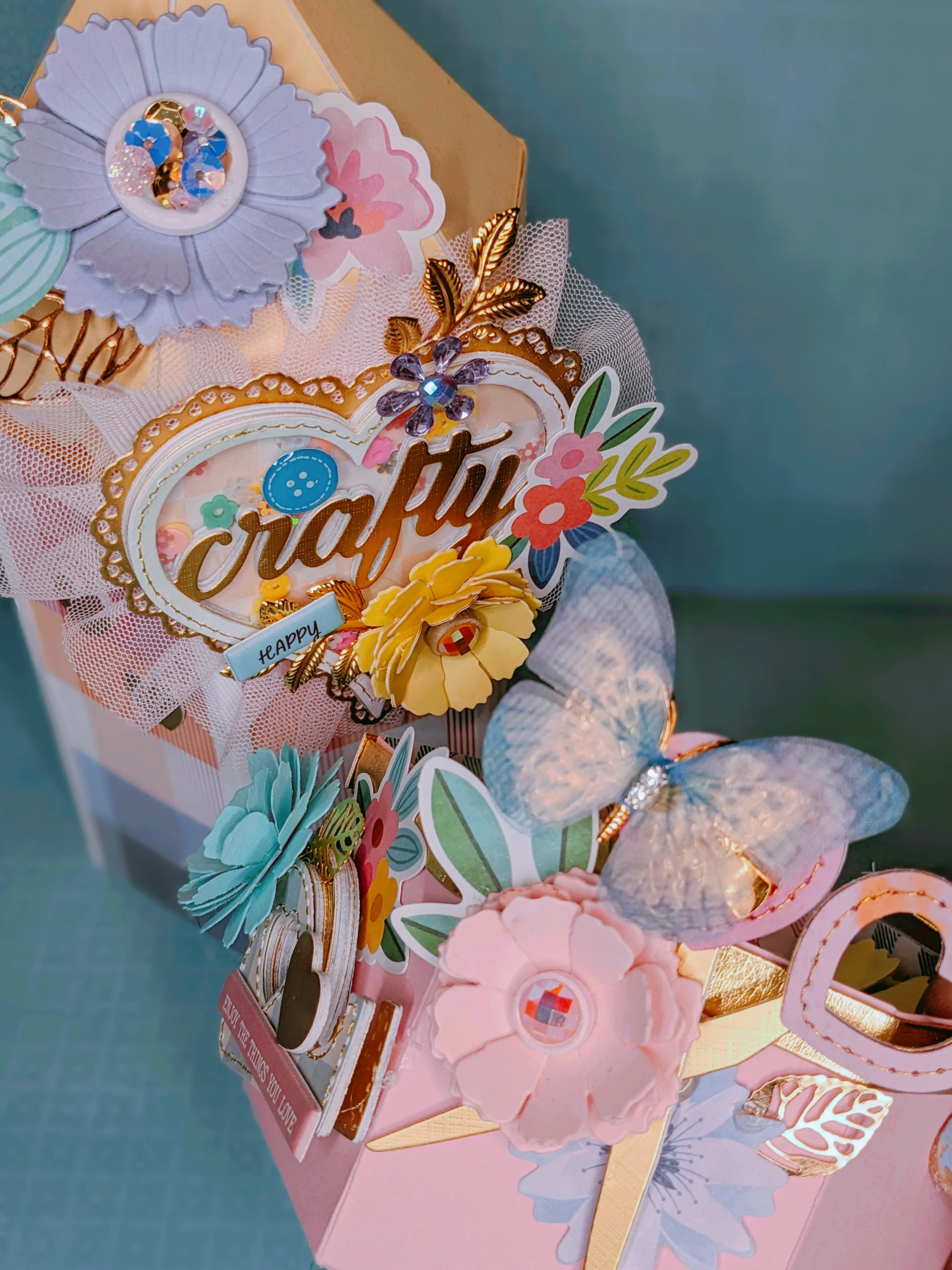 3D Crayon Gift Box - Image 15