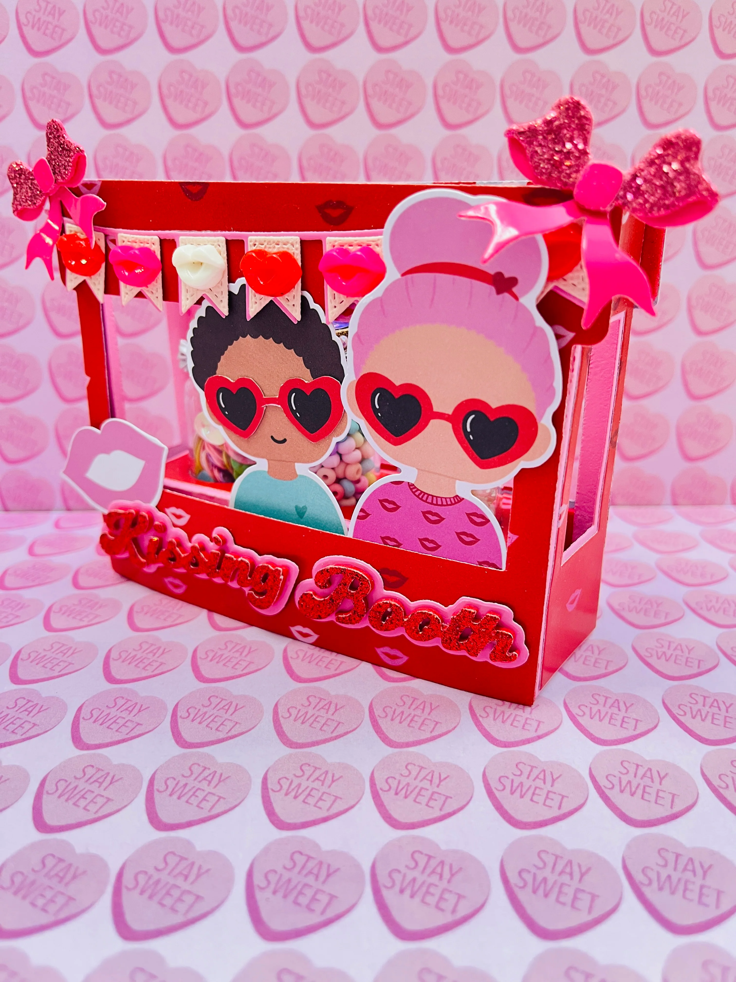 3D Kissing Booth - Image 19