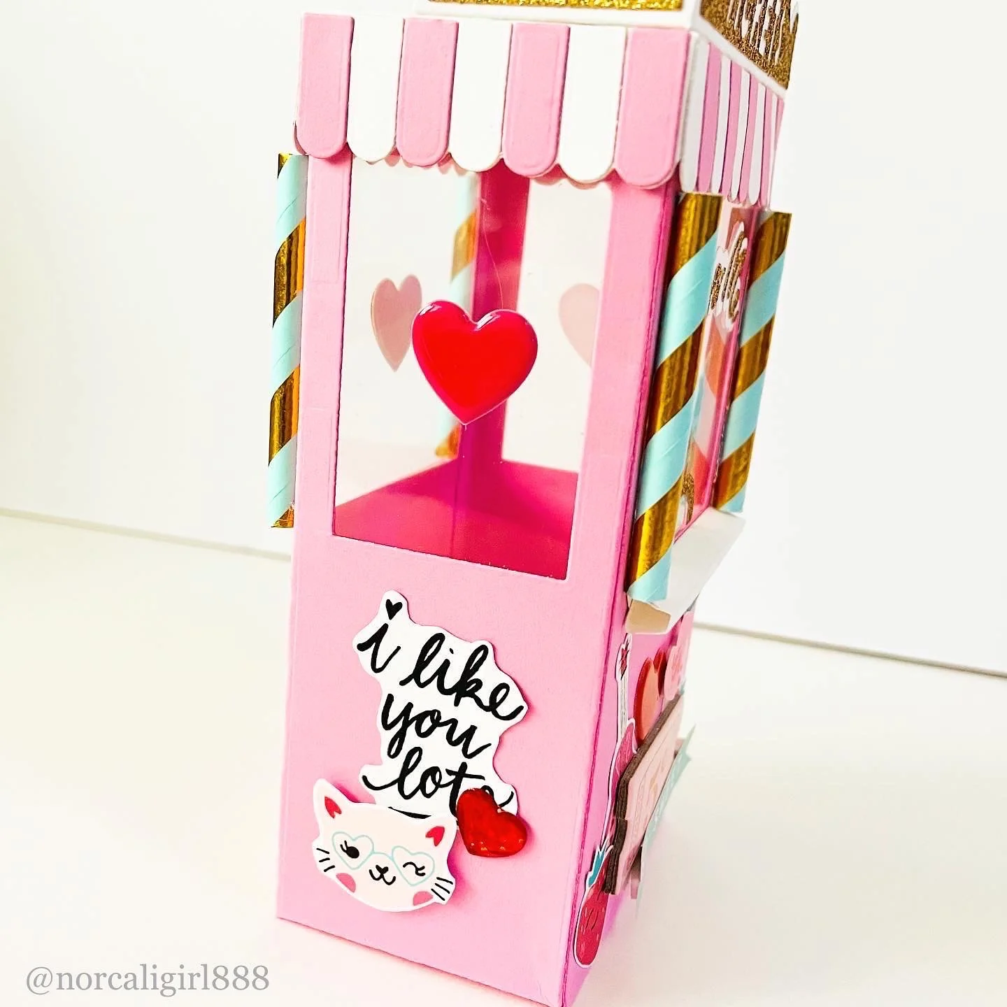 3D Ticket Booth Gift Box - Image 14