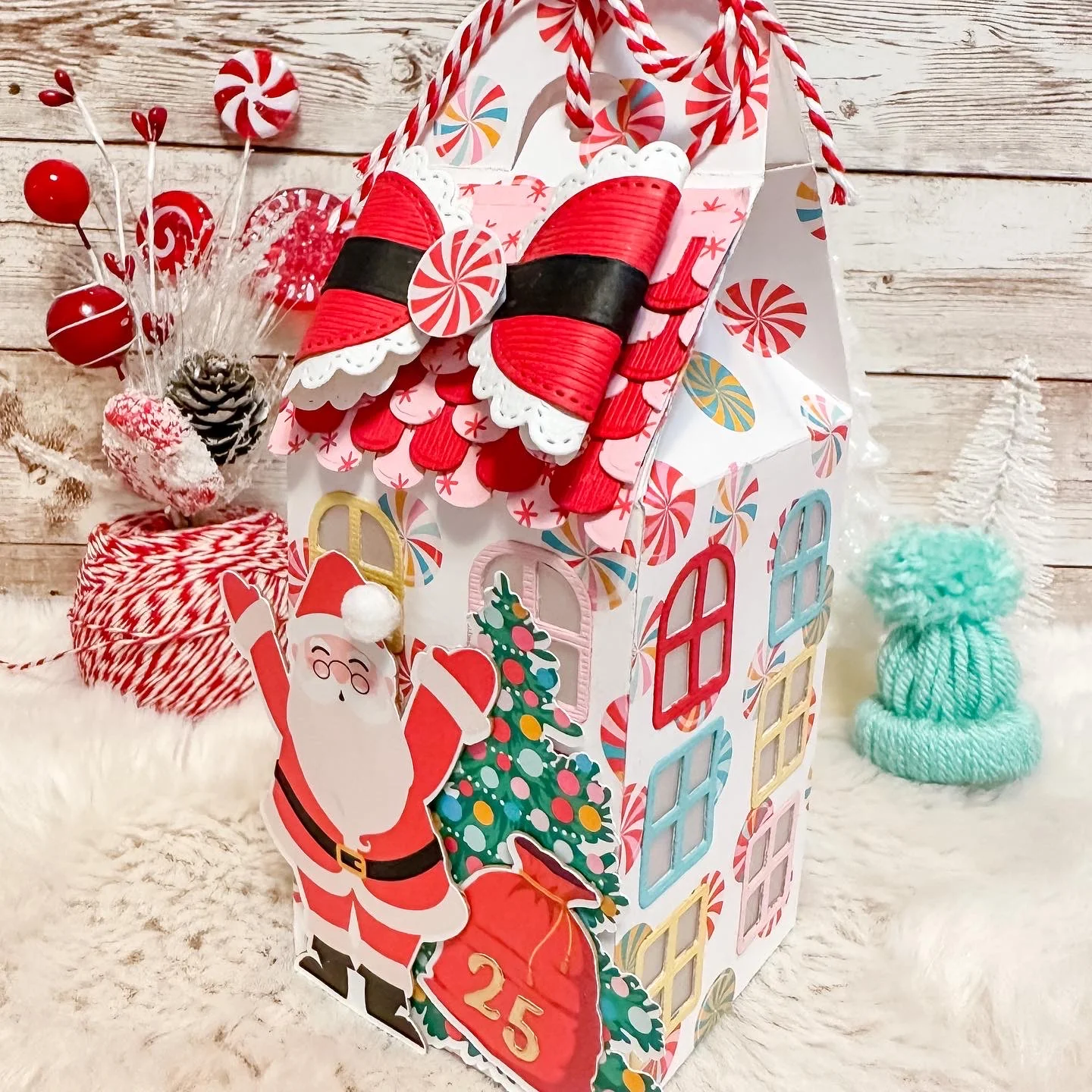 Advent House Gift Box Large - Image 3