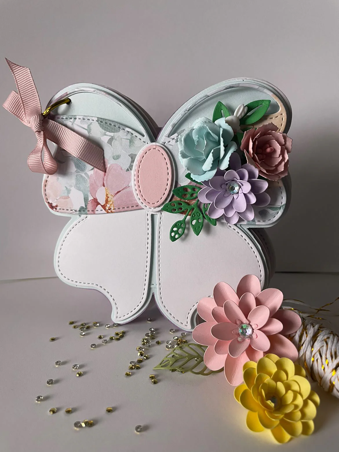 Big Bow Mini Album - Image 23