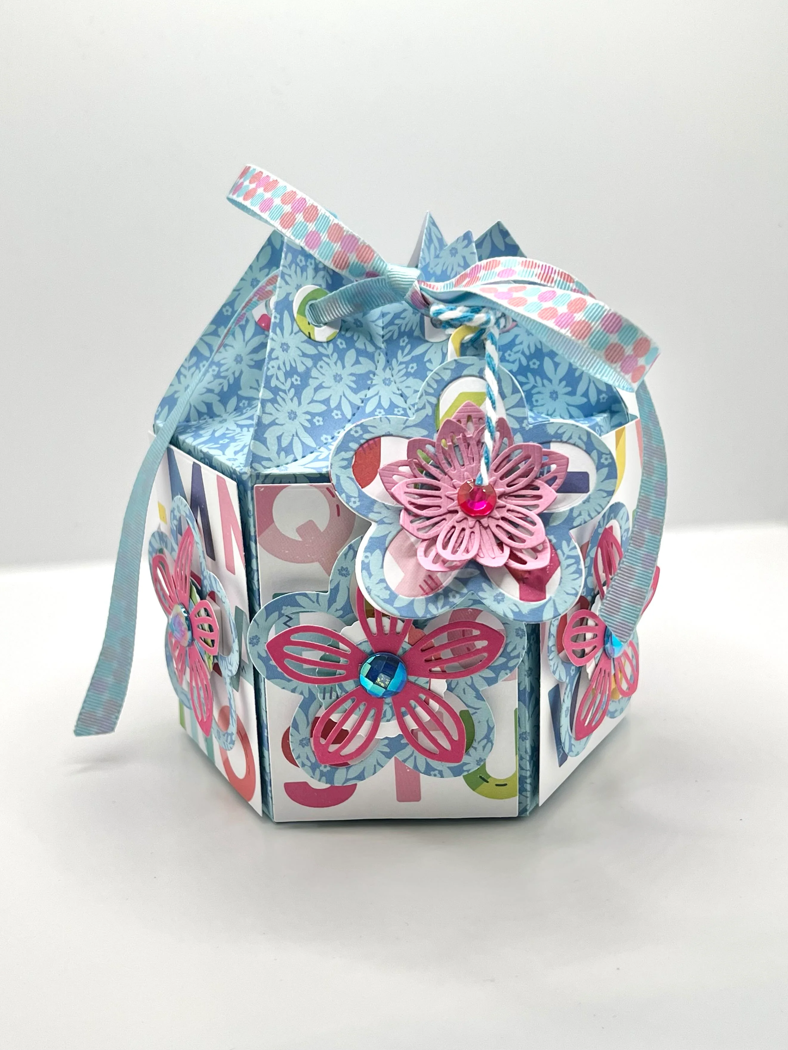 Cute Gift Box - Image 11