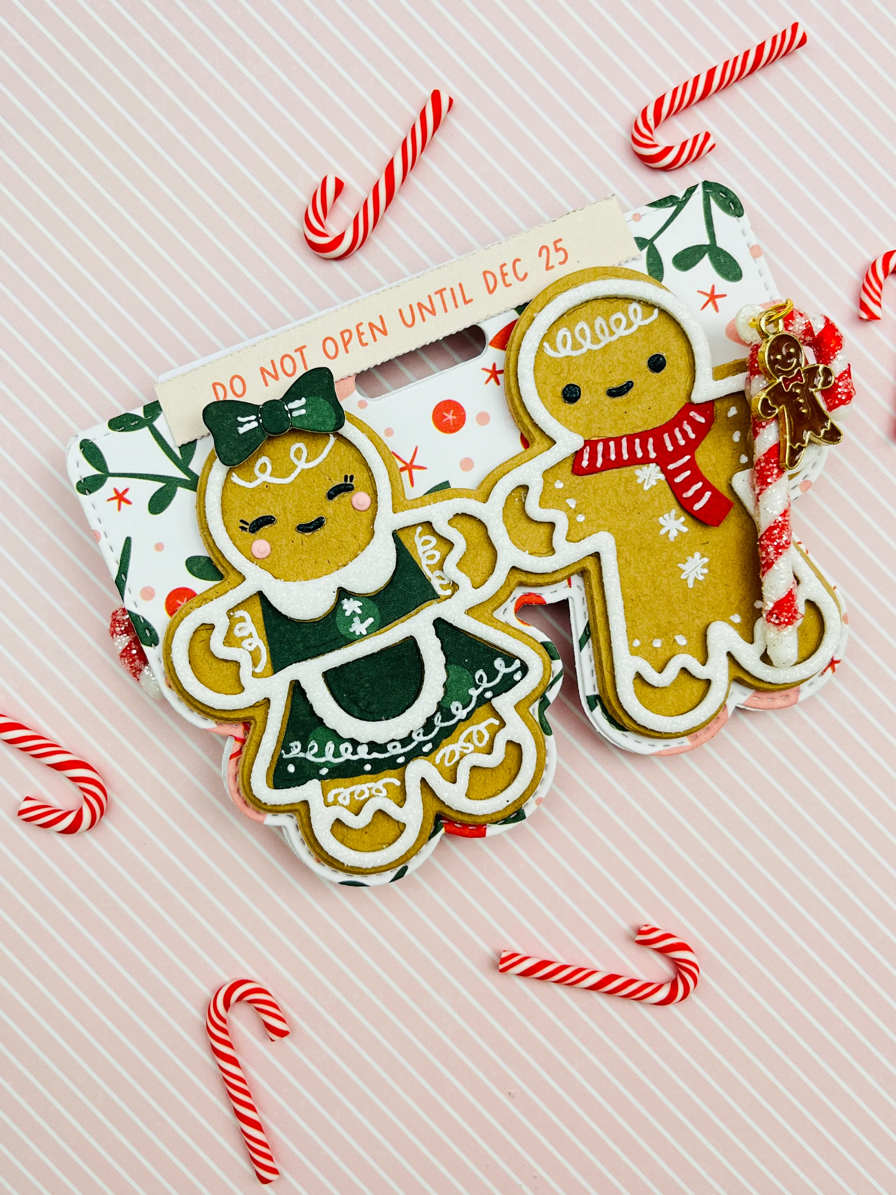 Gingerbread Cookie Bag Topper - Image 5