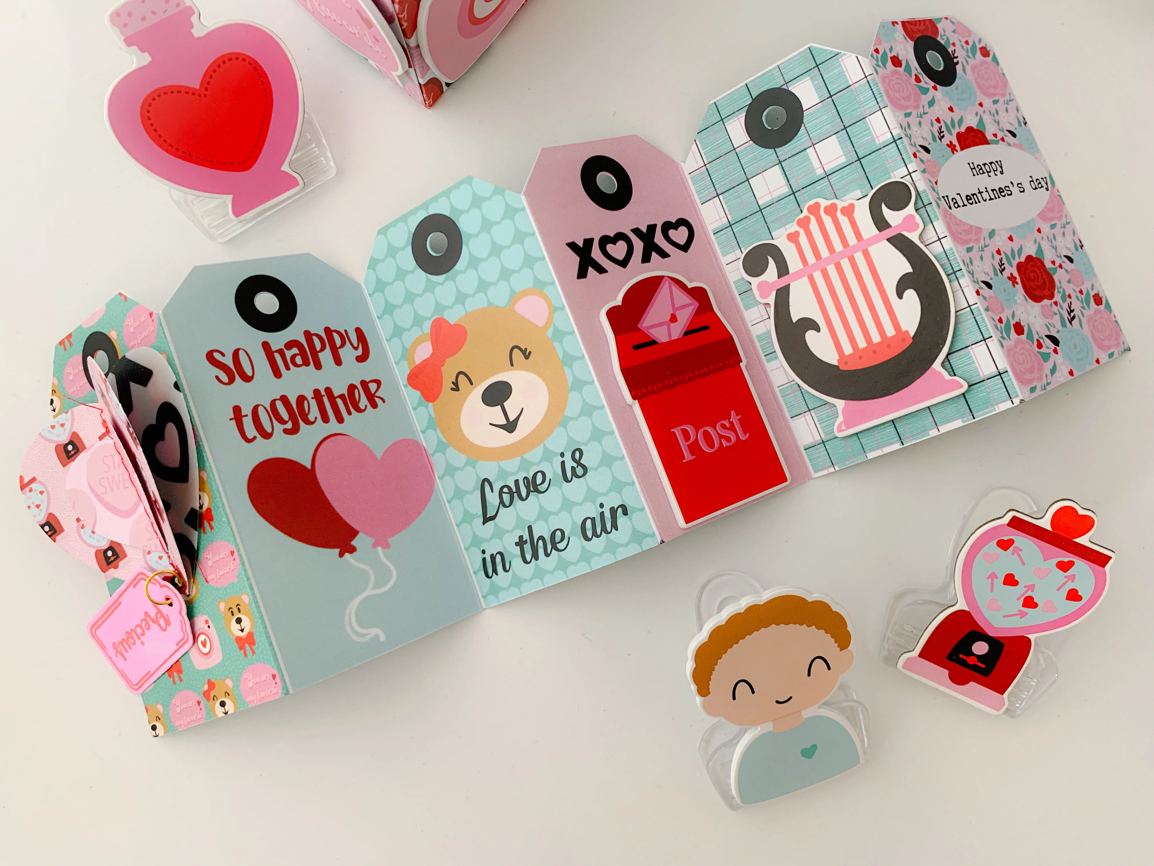 Love Struck 12 x12 Valentine Paper - Image 32