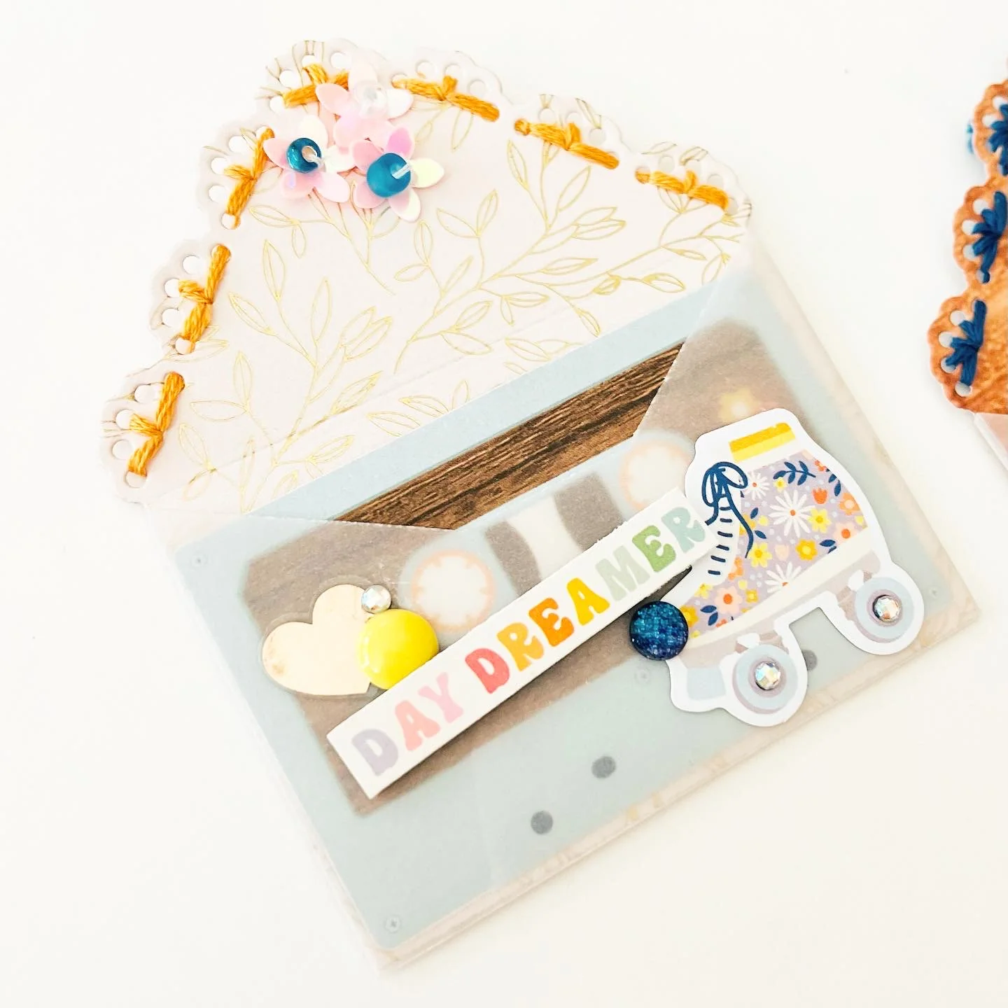 Mini Scalloped Envelope Set - Image 20