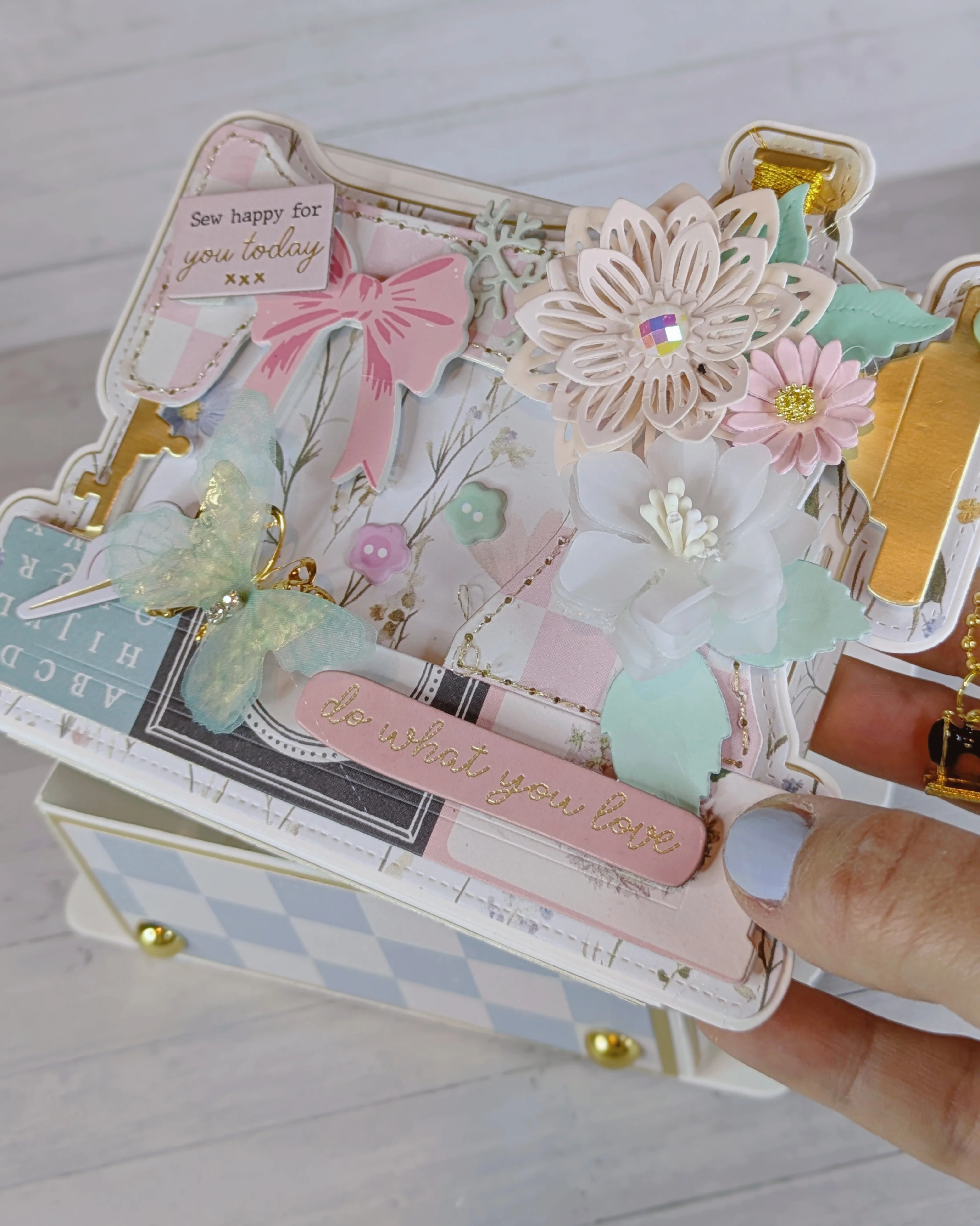 Sewing Mini Album - Image 21