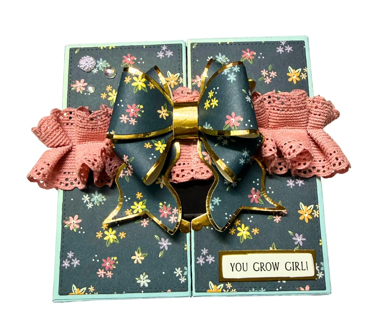 Triple Bow - Image 17